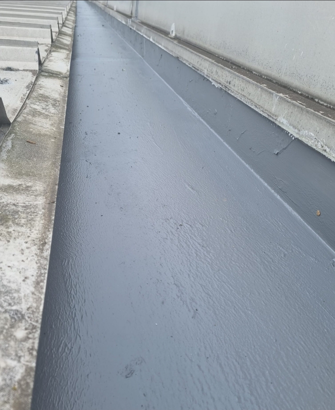 Typical_Gutter_Lining